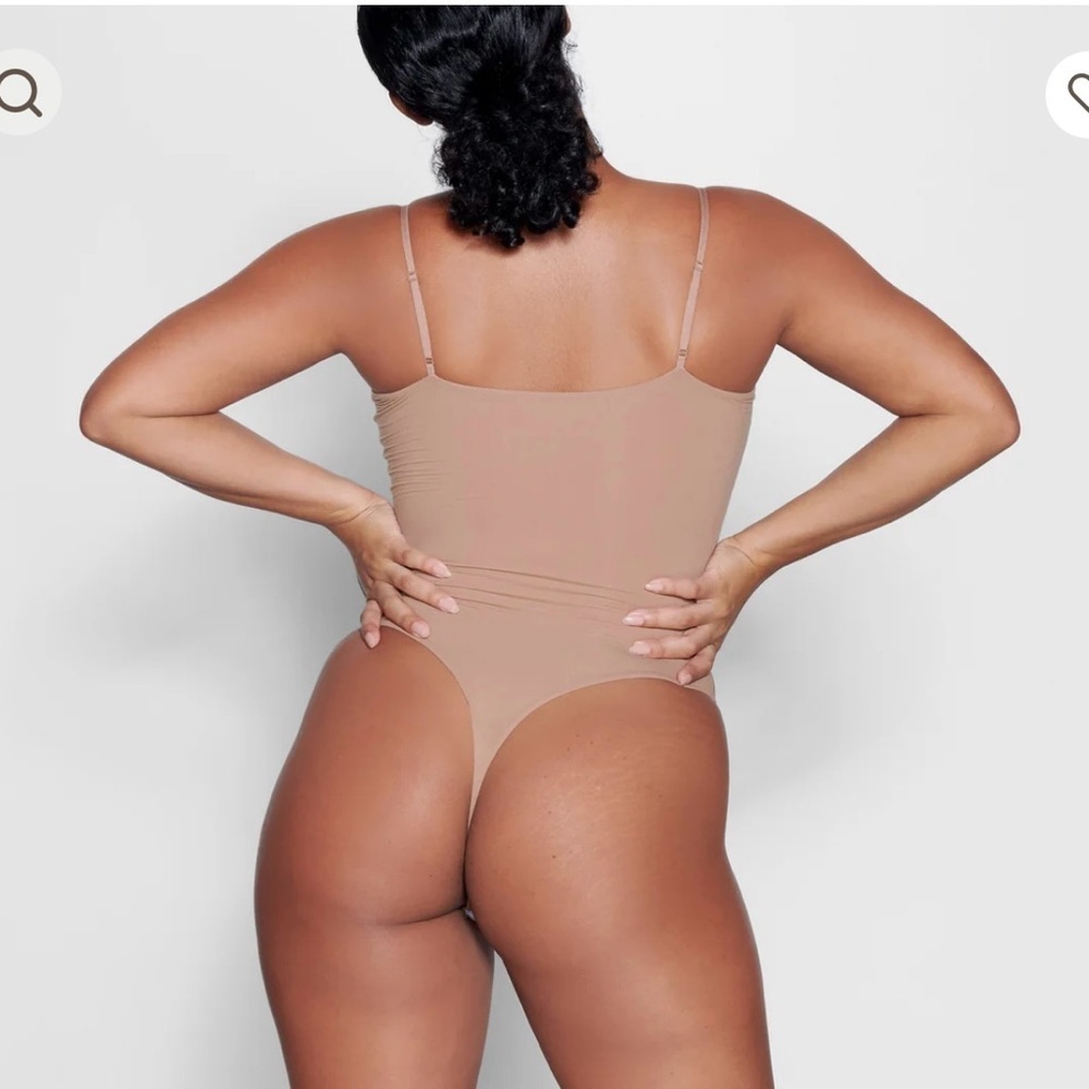 SKIMS FITS EVERYBODY CAMI THONG BODYSUIT size 3X - Picture 4 of 6